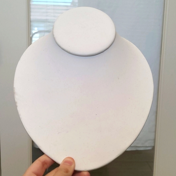 Flat Jewelry Display Holder - Picture 2 of 6